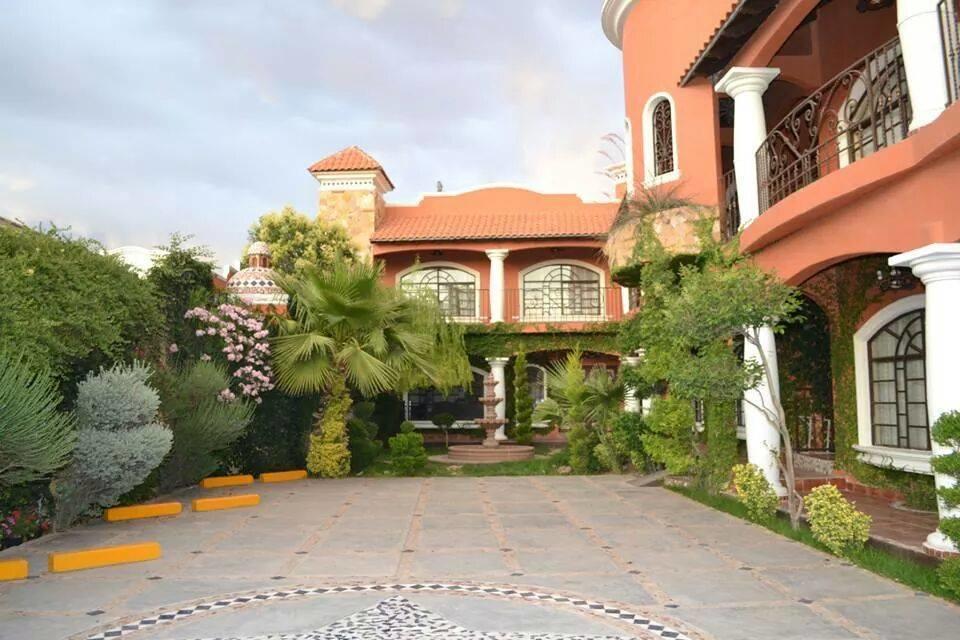 Maria Bonita Suites Agua Prieta Екстер'єр фото