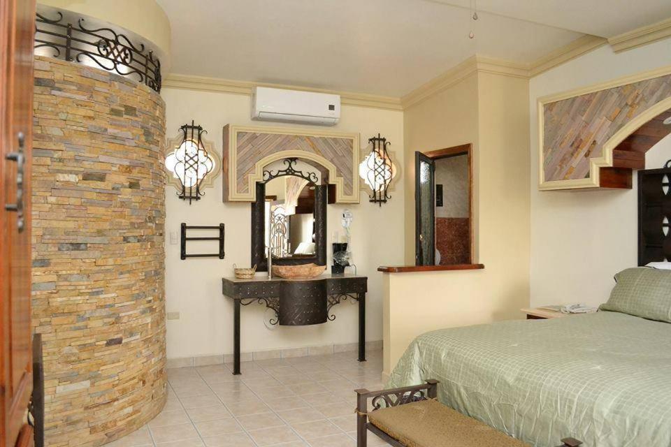 Maria Bonita Suites Agua Prieta Екстер'єр фото